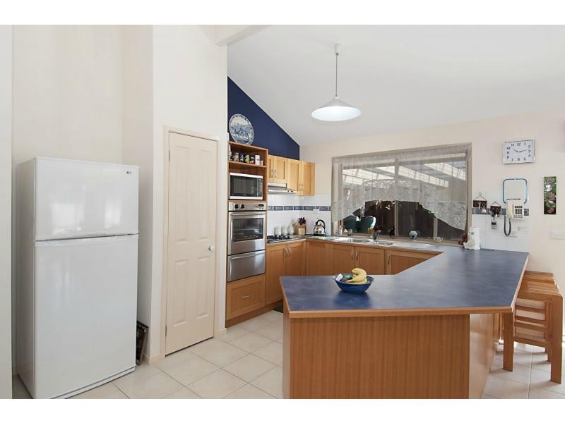 51 Killingholme Drive, Mornington VIC 3931