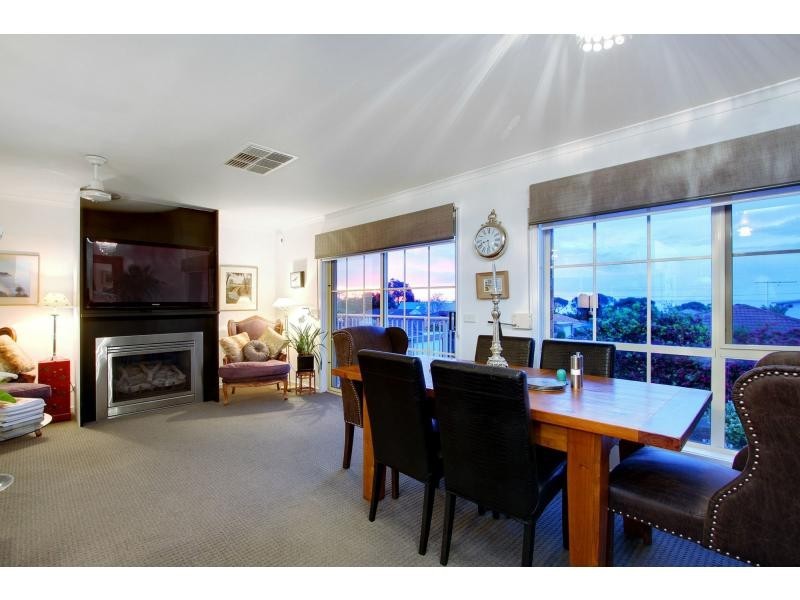 8/584 Esplanade, Mount Martha VIC 3934