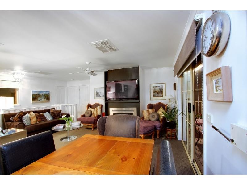 8/584 Esplanade, Mount Martha VIC 3934