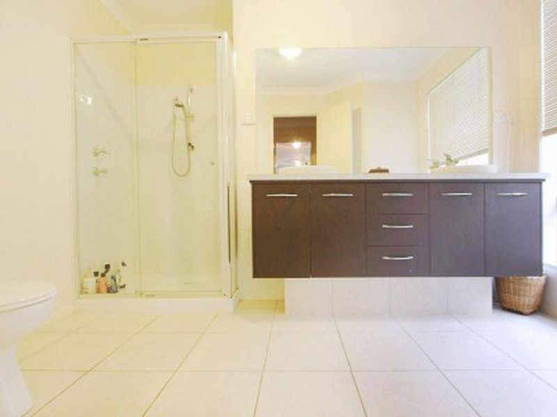 6 Eden Park Drive, Mornington VIC 3931