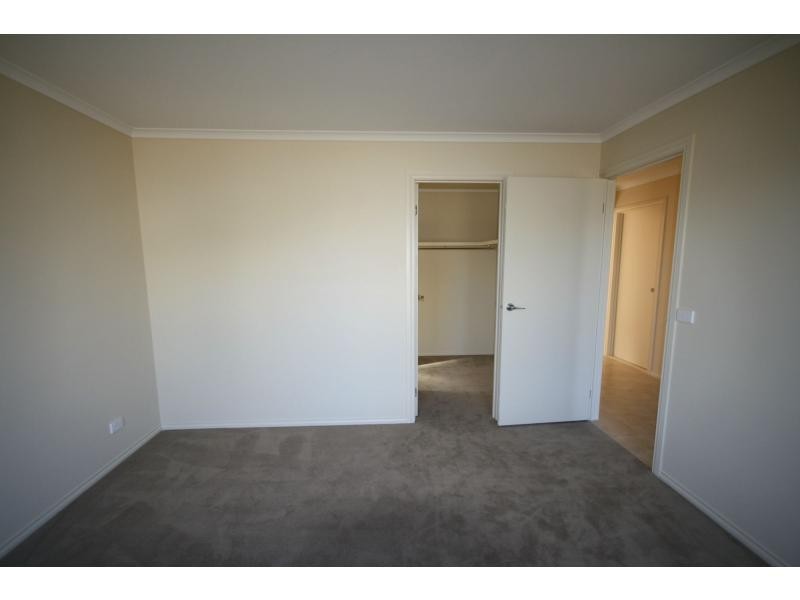 8 Ruby Cove, Mornington VIC 3931