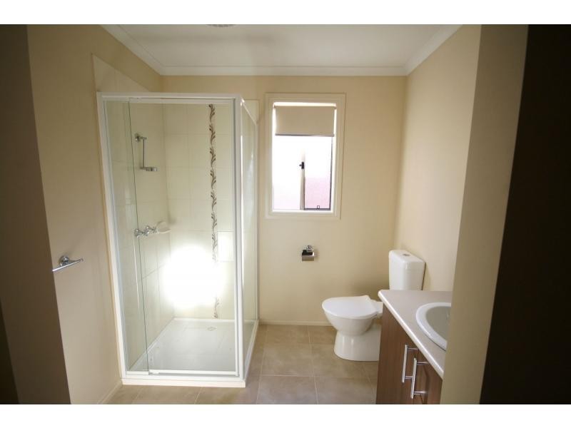 8 Ruby Cove, Mornington VIC 3931