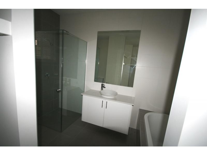 29 Spinnaker Terrace, (Martha Cove), Safety Beach VIC 3936