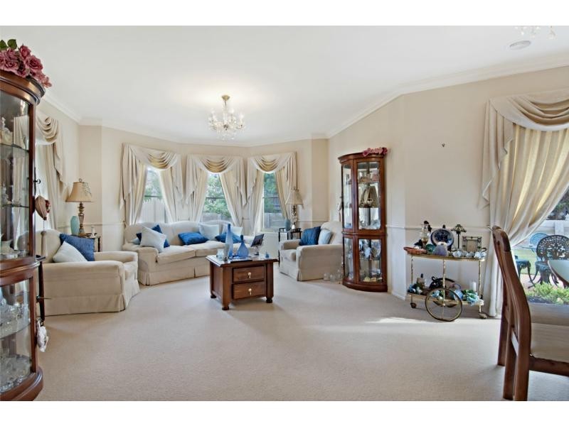 8 Valerie Close, Mount Martha VIC 3934