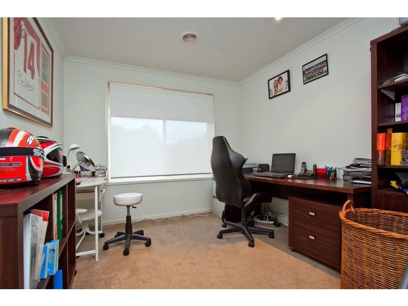 5 John William Drive, Mount Martha VIC 3934