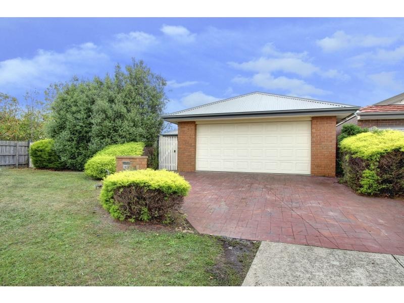 13 Playfield Grove, Mornington VIC 3931