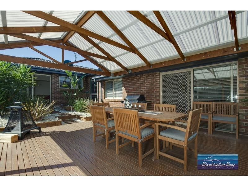 42 Caversham Drive, Mornington VIC 3931