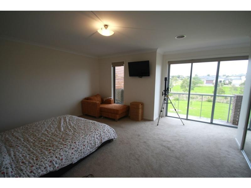 7 Arthur Walk, Sefton Grange, Mount Martha VIC 3934