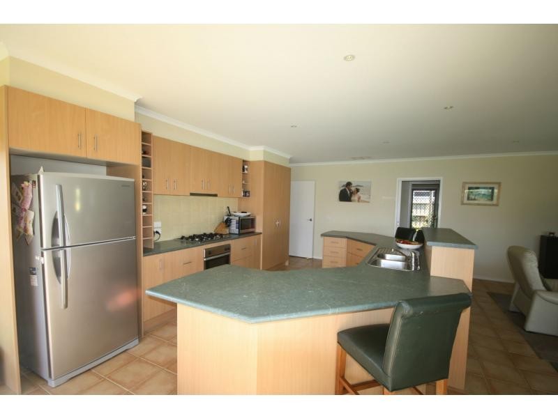 7 Romany Court, Mount Martha VIC 3934