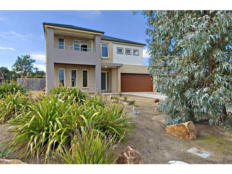 2 Santorini Court, Mount Martha VIC 3934