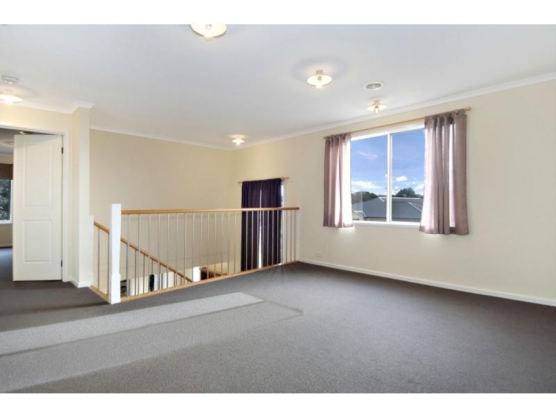 2 Santorini Court, Mount Martha VIC 3934