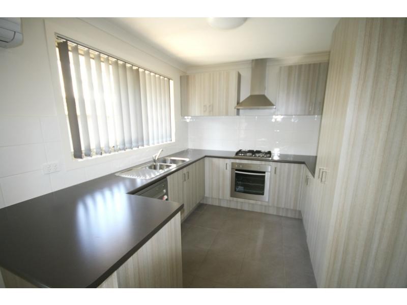 9/10 Kingfisher Court, Hastings VIC 3915