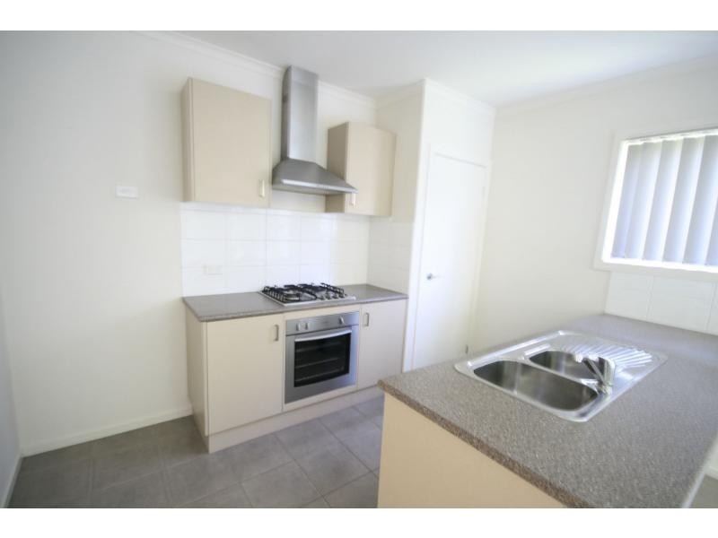 1 Flora Road, Mount Martha VIC 3934