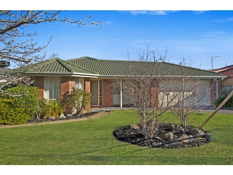 28 Creighton Way, Mornington VIC 3931
