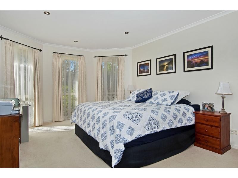 28 Creighton Way, Mornington VIC 3931