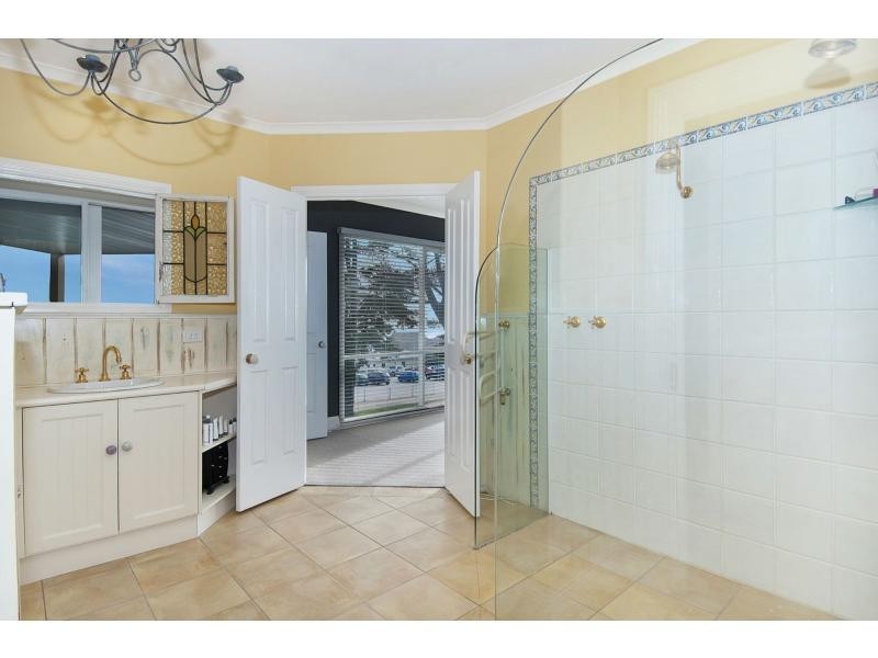 5 Elmie Terrace, Mount Martha VIC 3934