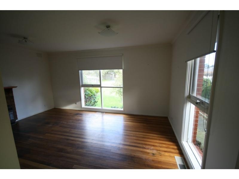 29 Ruth Road, Mornington VIC 3931