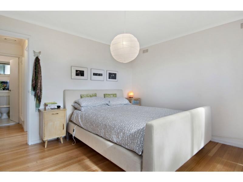 42 Sanderling Crescent, Mornington VIC 3931