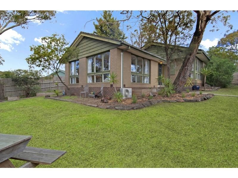 42 Sanderling Crescent, Mornington VIC 3931