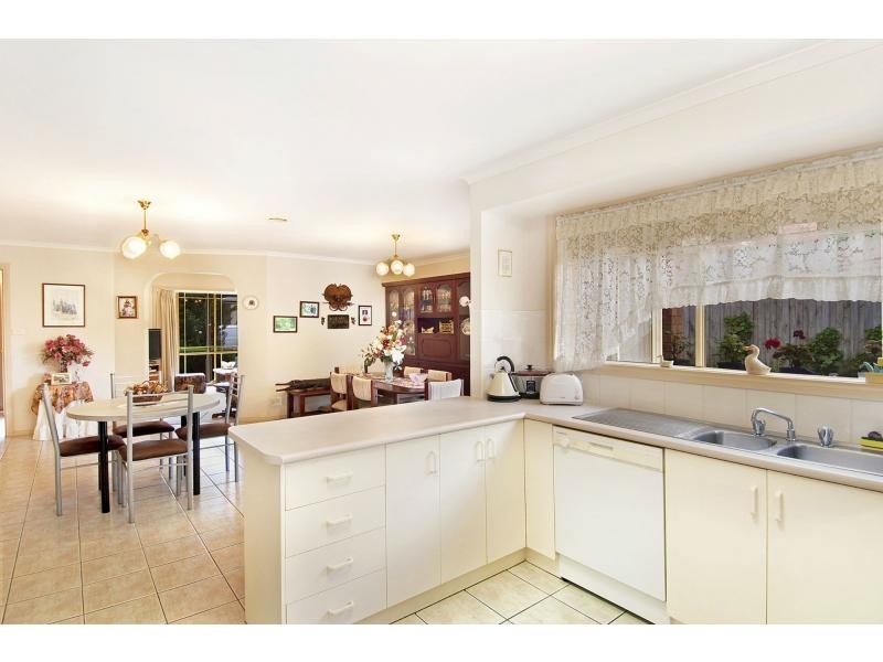 38 Wensleydale Drive, Mornington VIC 3931