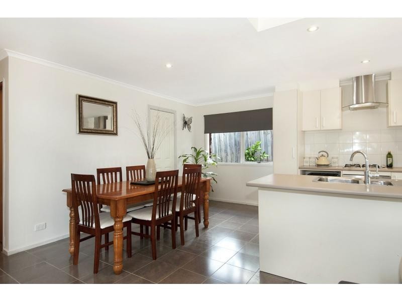 4 Omuna Court, Safety Beach VIC 3936