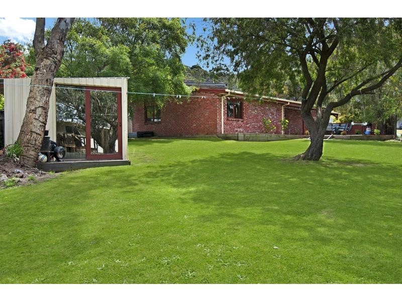 4 Omuna Court, Safety Beach VIC 3936