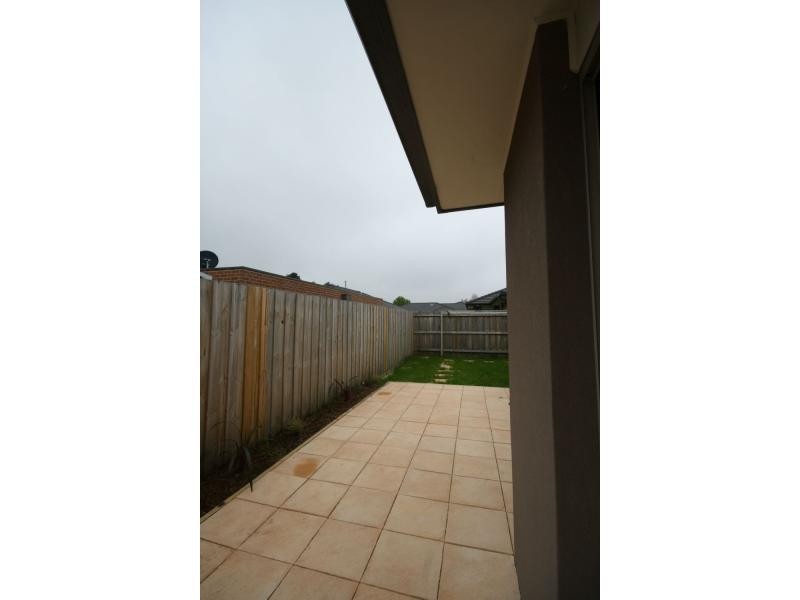 24/300 High Street, Hastings VIC 3915