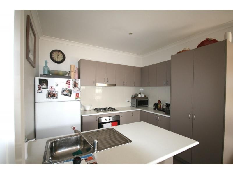 1/239 Dunns Road, Mornington VIC 3931