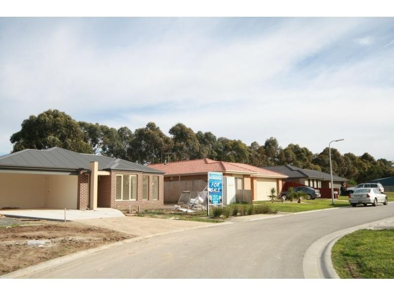 3 John Coleman Close, Hastings VIC 3915