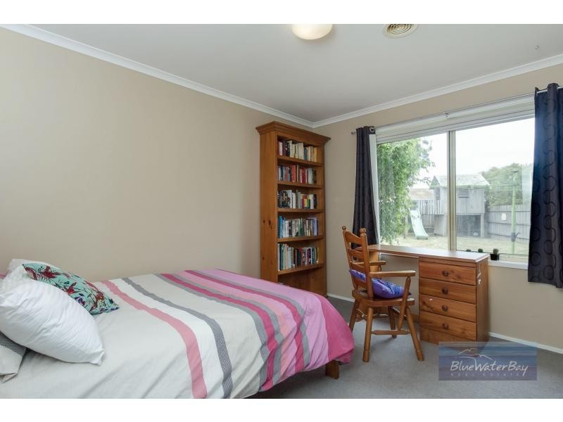 6 Larkin Close, Mount Martha VIC 3934