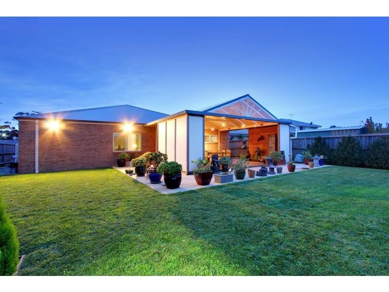 5 Klarica Close, Mount Martha VIC 3934