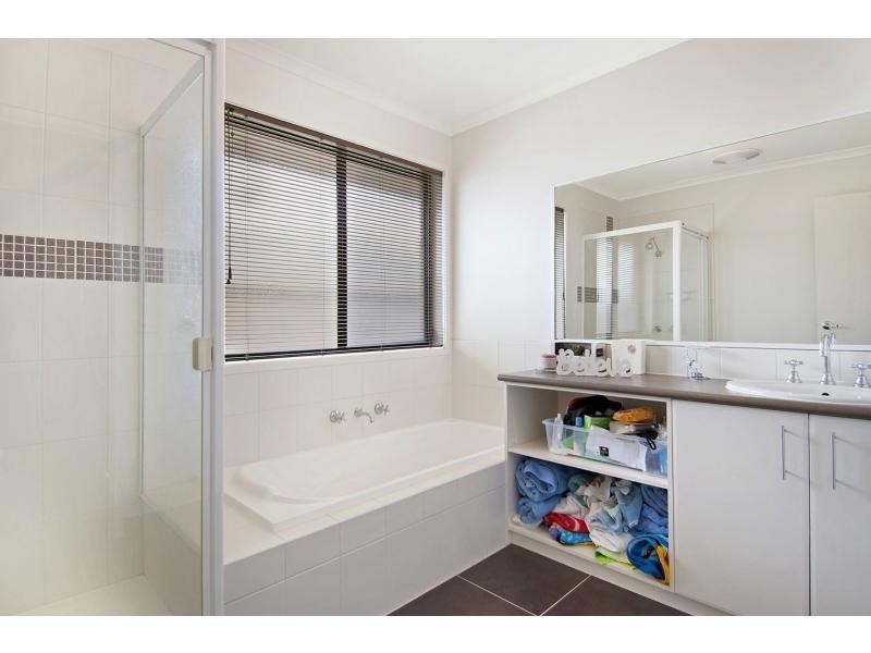 24 Marriott Drive, Mount Martha VIC 3934