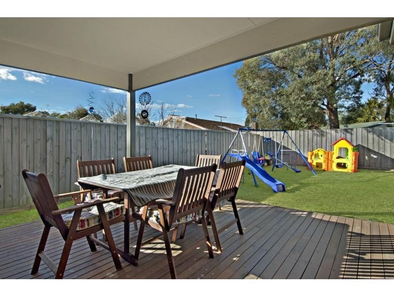 8 Lewin Street, Carrum Downs VIC 3201