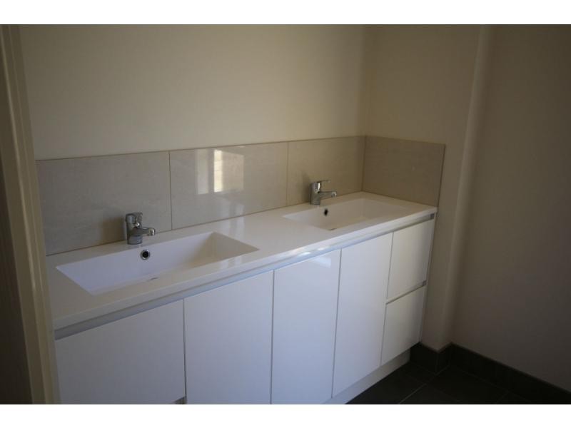 2 Blue Water Drive, Mount Martha VIC 3934