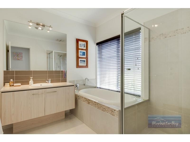 11 Elspeth Circuit, Mount Martha VIC 3934