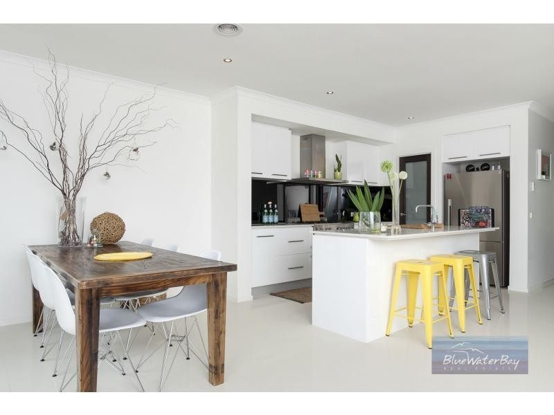 5 Ploughmans Lane, Mount Martha VIC 3934