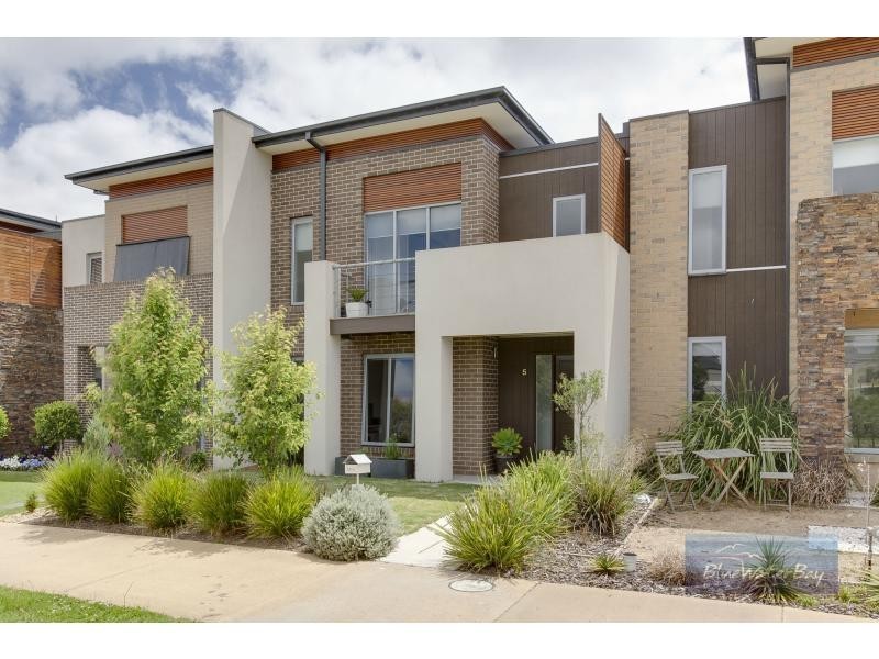 5 Ploughmans Lane, Mount Martha VIC 3934