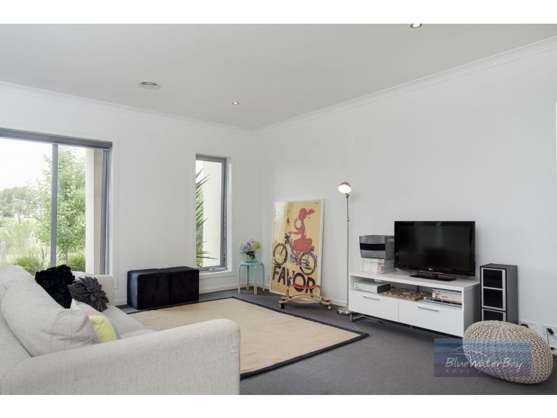 5 Ploughmans Lane, Mount Martha VIC 3934