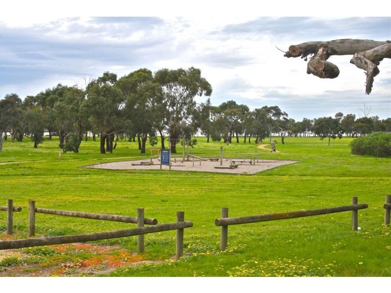 1/277 Marine Parade, Hastings VIC 3915