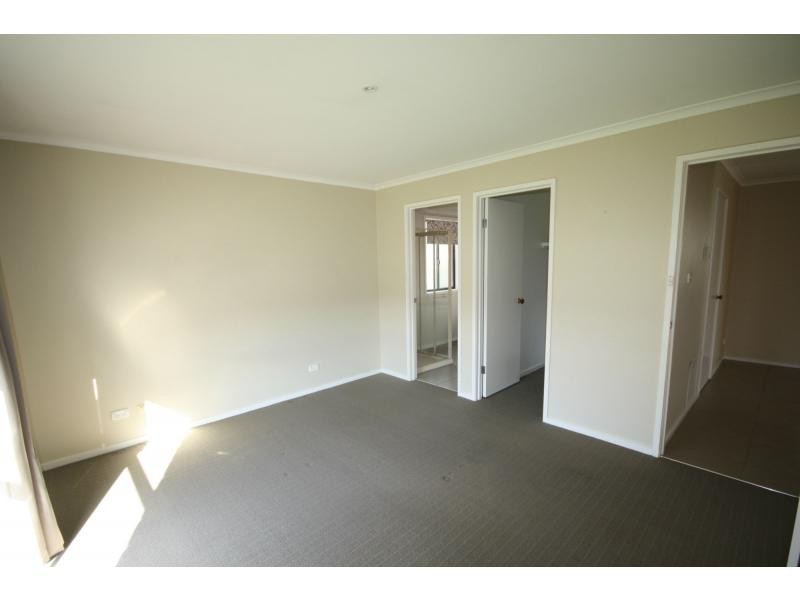 52 Dorothy Crescent, Mornington VIC 3931