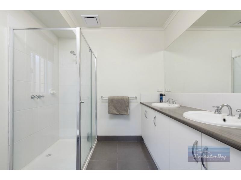 10 Elspeth Circuit, Mount Martha VIC 3934