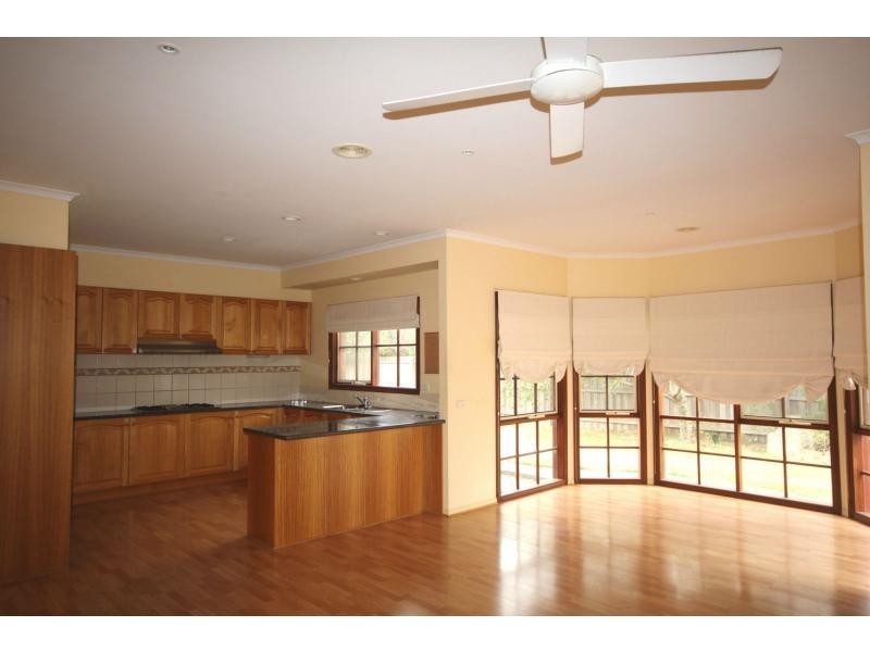 1 Lesa Court, Mount Martha VIC 3934