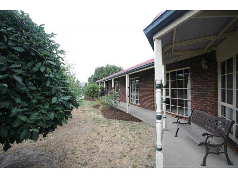 1 Lesa Court, Mount Martha VIC 3934