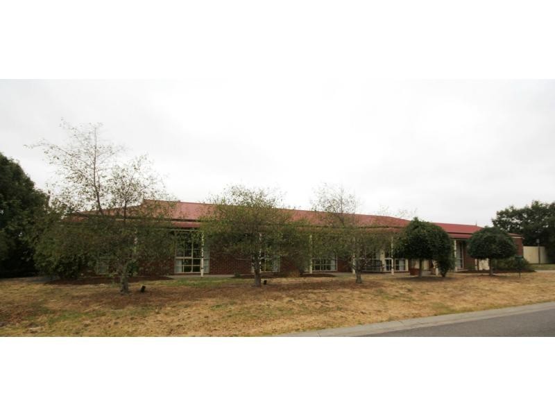 1 Lesa Court, Mount Martha VIC 3934