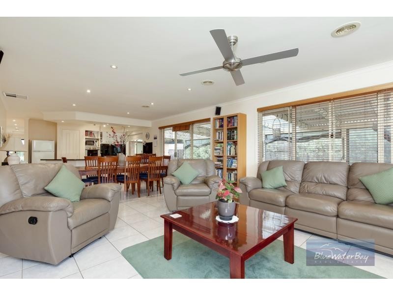 2 Beethoven Court, Mount Martha VIC 3934