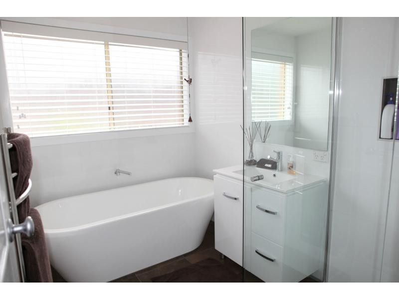 28 Layton Crescent, Mount Martha VIC 3934