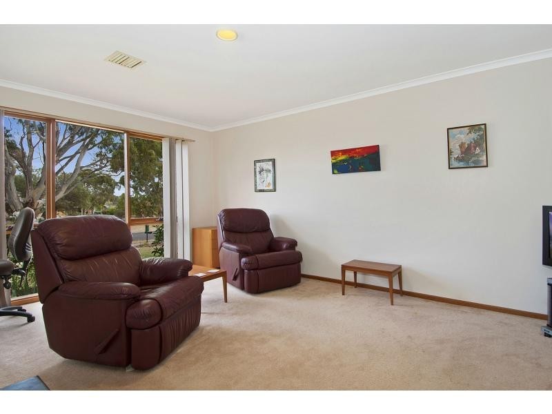 17 St Catherines Court, Mornington VIC 3931