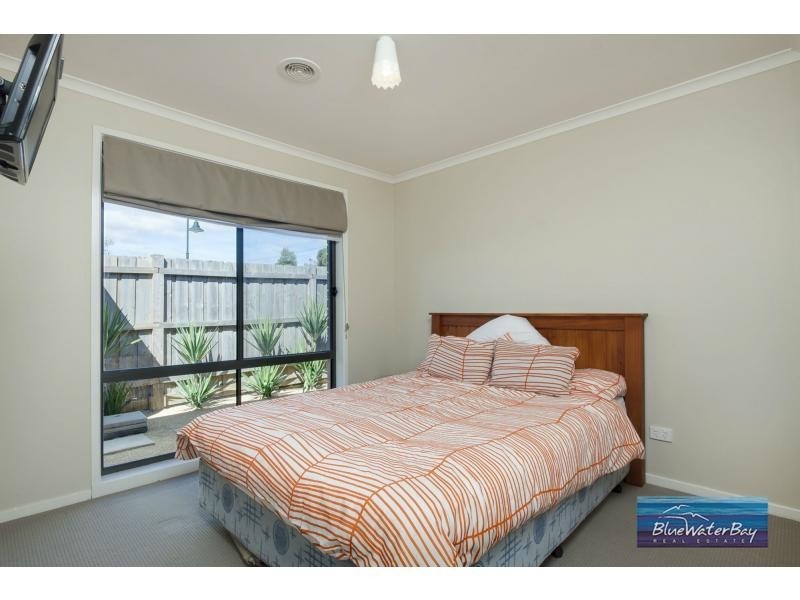 27 Elspeth Circuit, Mount Martha VIC 3934