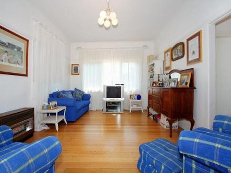 24 Kent Street, Mornington VIC 3931