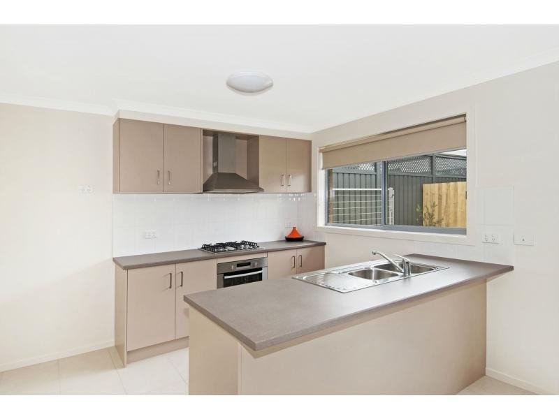 1/1 Reservoir Road, Frankston VIC 3199